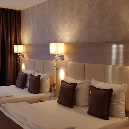 Hotel Budapester Hof Hamburg Ngoại thất bức ảnh