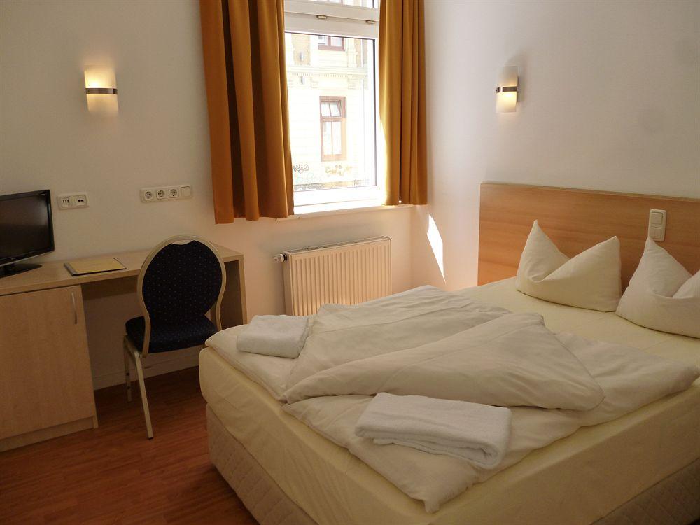 Hotel Budapester Hof Hamburg Ngoại thất bức ảnh