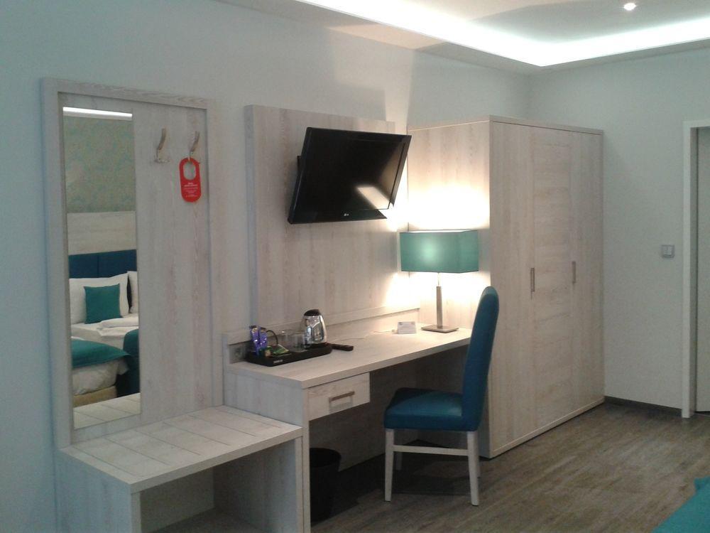 Hotel Budapester Hof Hamburg Ngoại thất bức ảnh