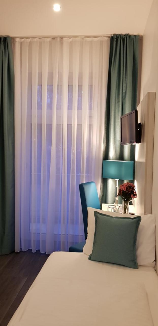 Hotel Budapester Hof Hamburg Ngoại thất bức ảnh